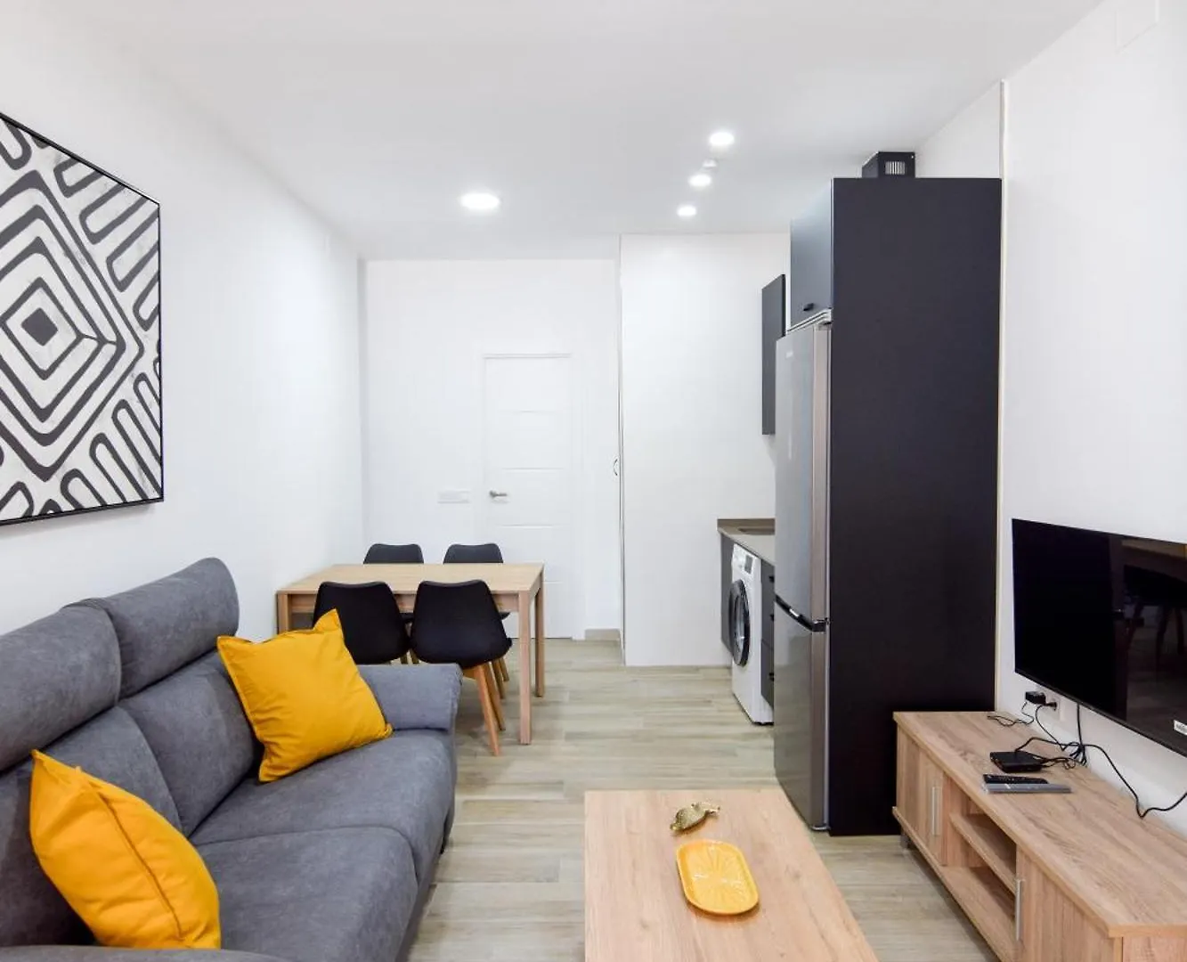 Letplanet Riquelme Apartment Malaga