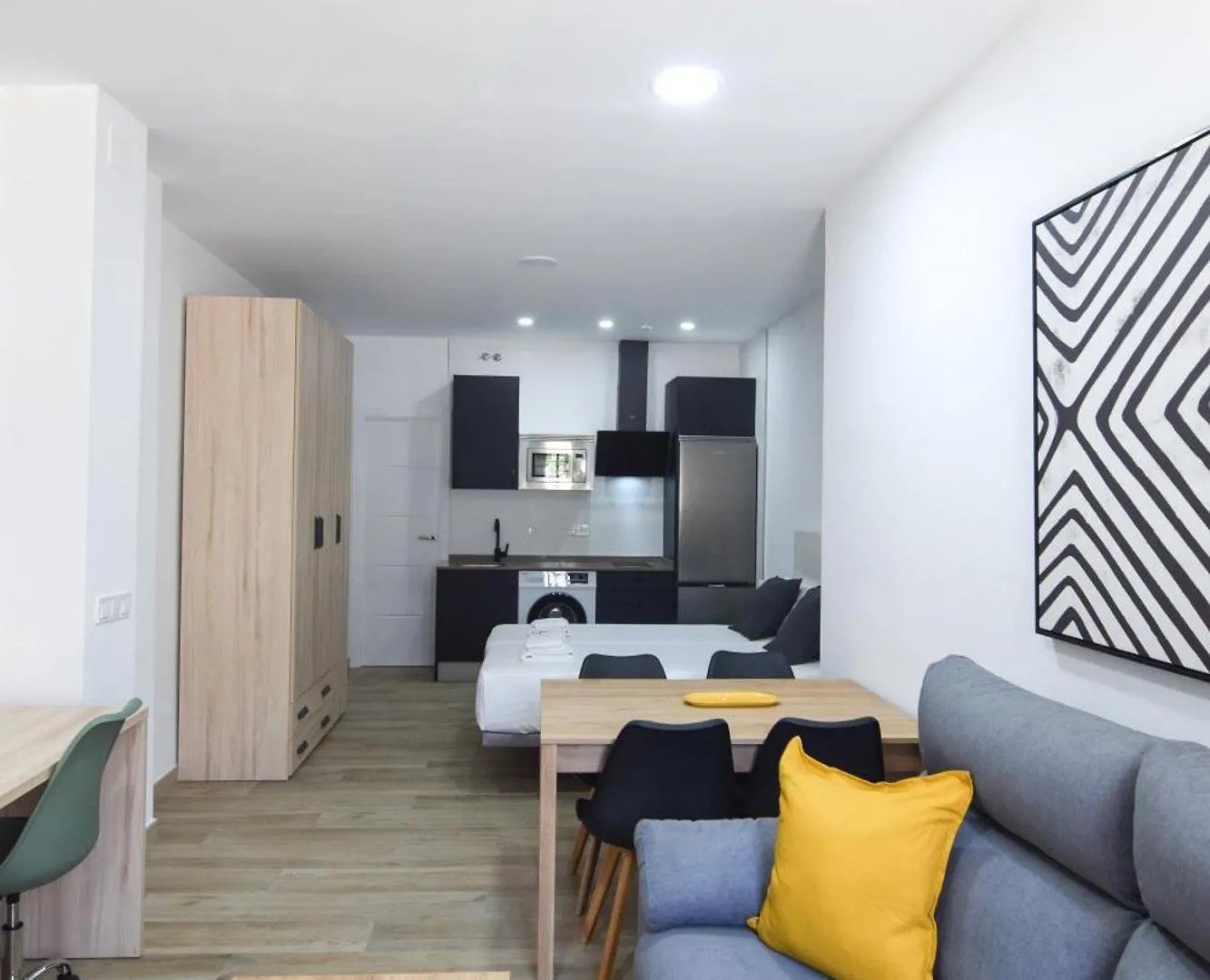 Letplanet Riquelme Apartment Malaga