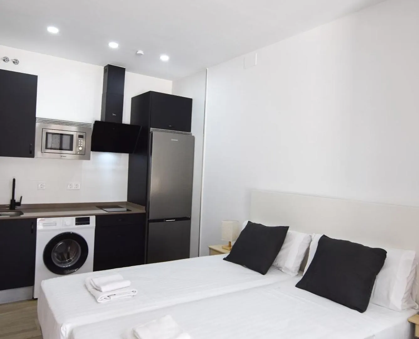 Letplanet Riquelme Apartment Malaga Spain