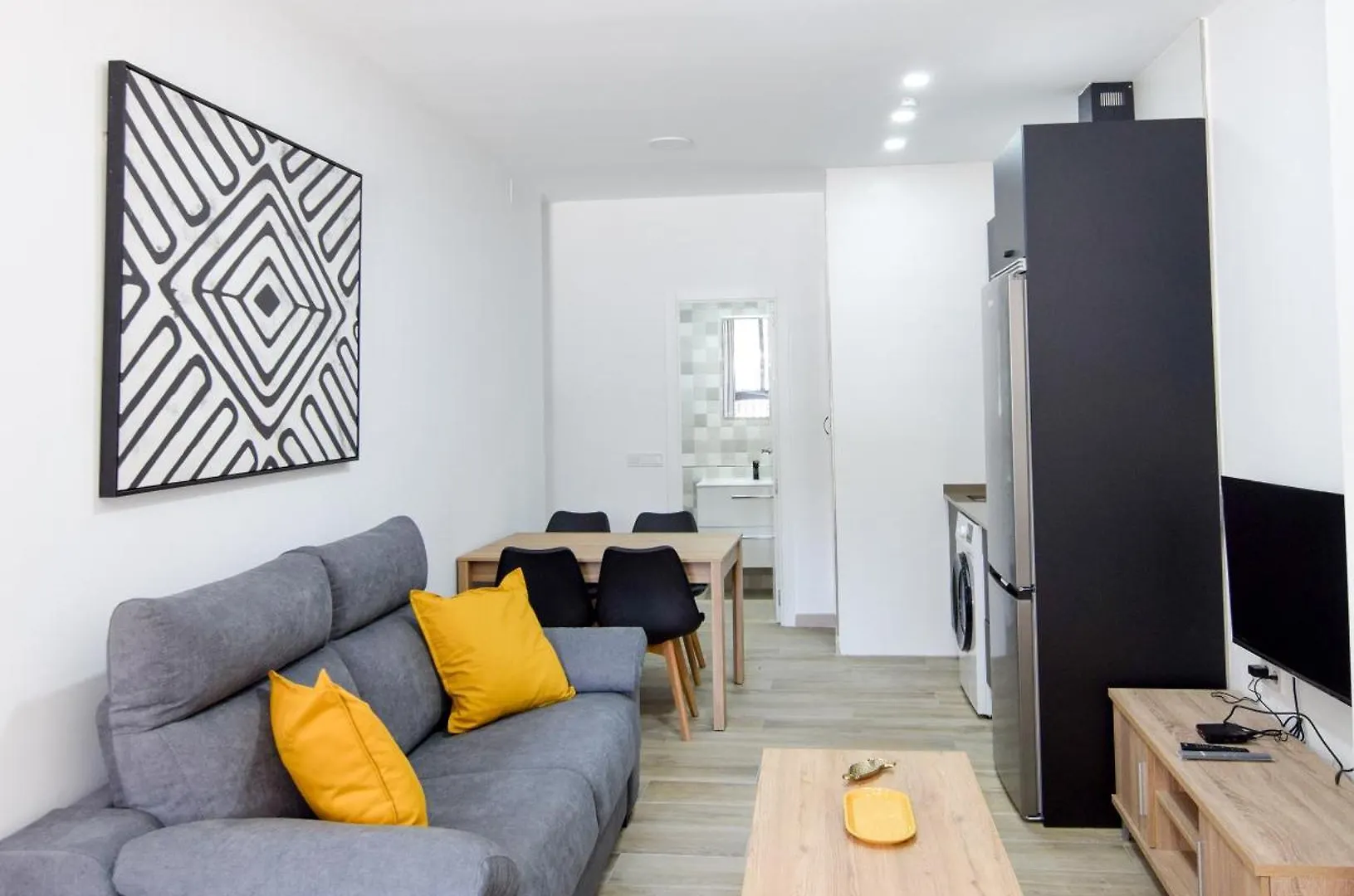 Letplanet Riquelme Apartment Malaga